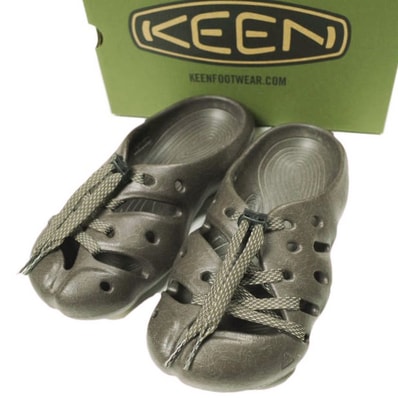 KEEN x Pilgrim Surf+Supply キーン ピルグリム サーフ+サプライ 25SS 別注 Yogeez ヨギーズ 1030288 US5(23cm) Chocolate Brown/Whisper White リカバリー クロッグ サンダル