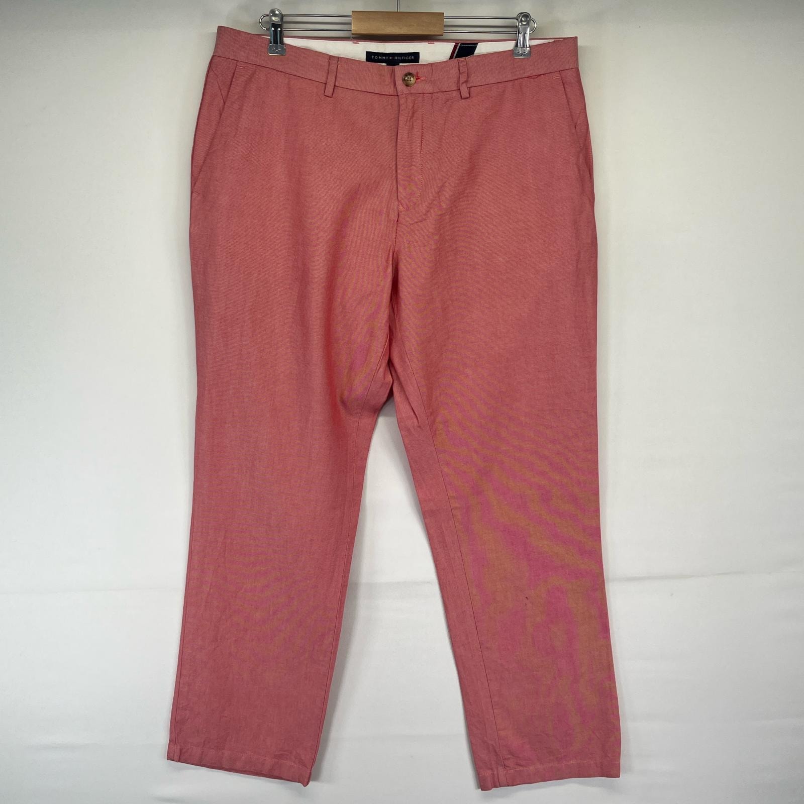 古着 トミーヒルフィガー TOMMY HILFIGER チノパンツ ワンポイントロゴ ストレート 長ズボン ポケット w36 L30  ピンク メンズ