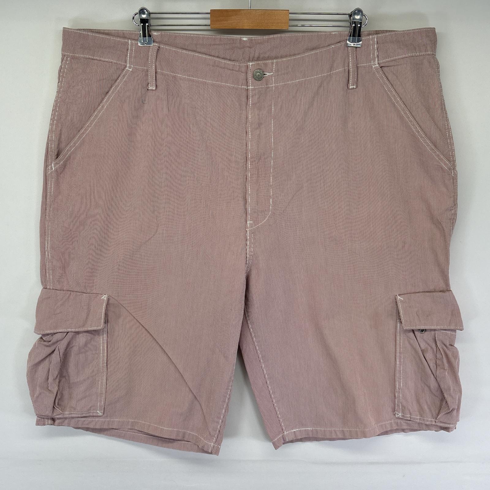 古着 リーバイス Levi's ショートパンツ カーゴパンツ ハーフパンツ ストライプ ショーツ 半ズボン 短パン w44  レッド メンズ