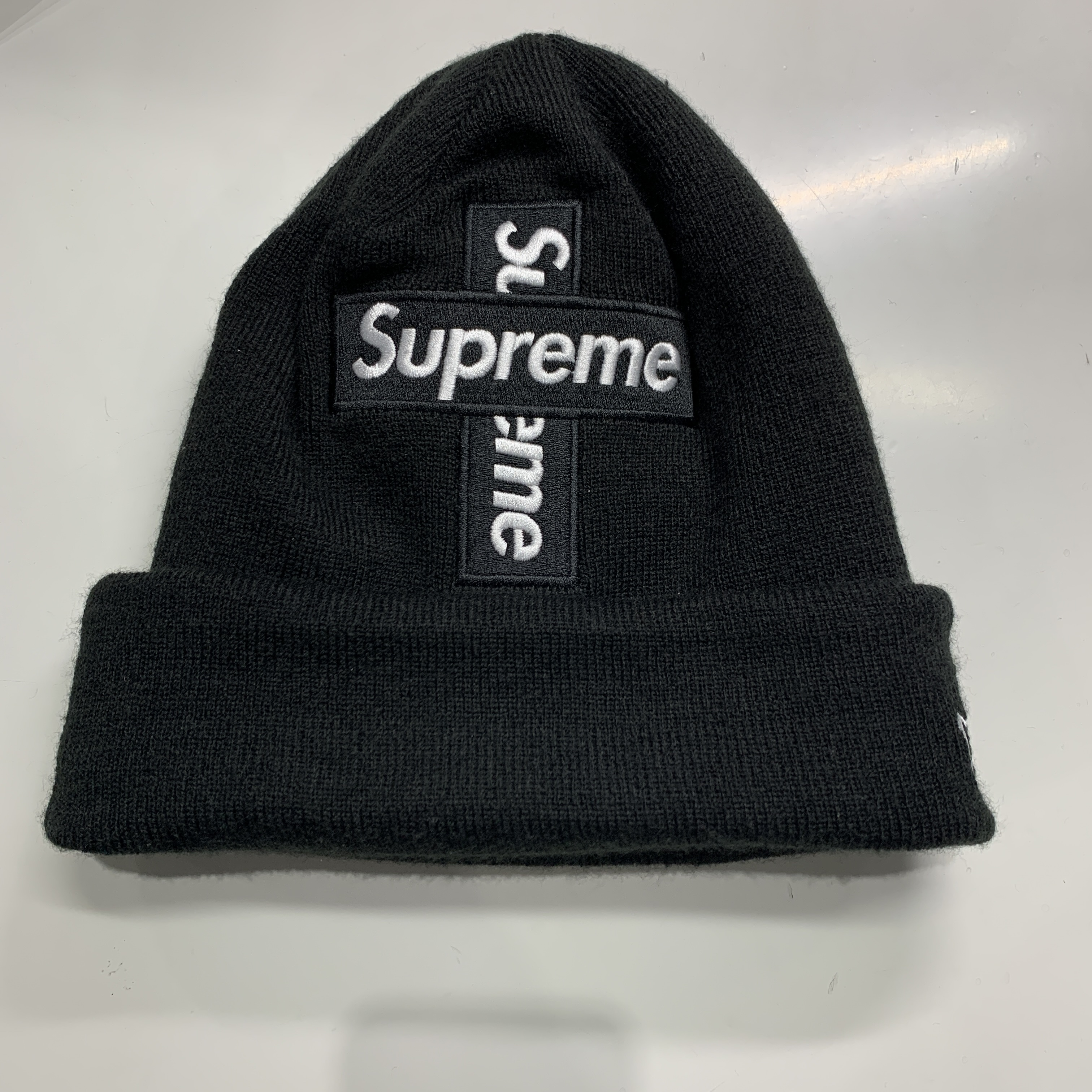 Supreme New Era® Cross Box Logo Beanie "Black"