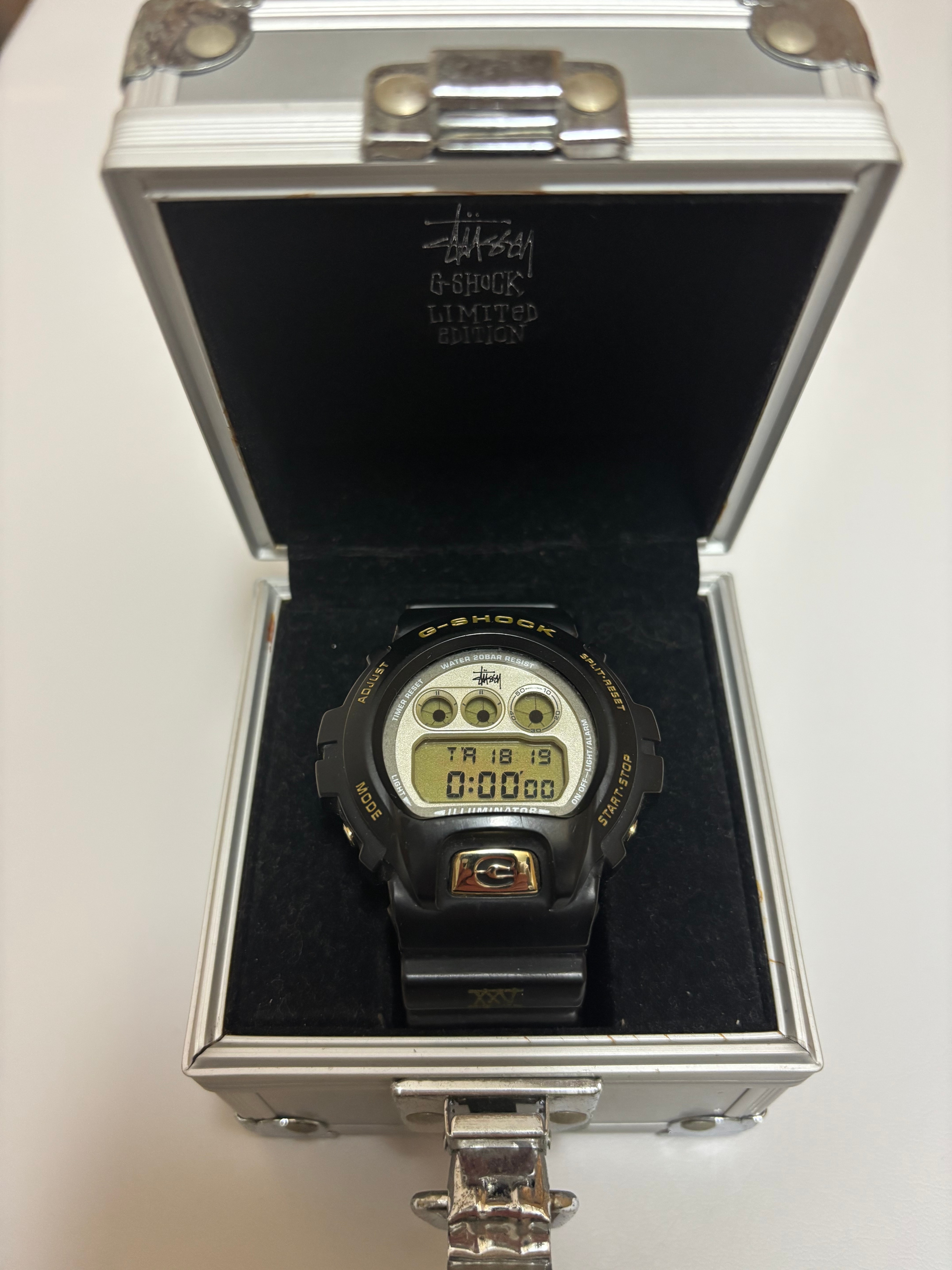 Casio G-Shock STUSSY 25th Anniversary DW-6900STS-9JR - 48mm in Resin