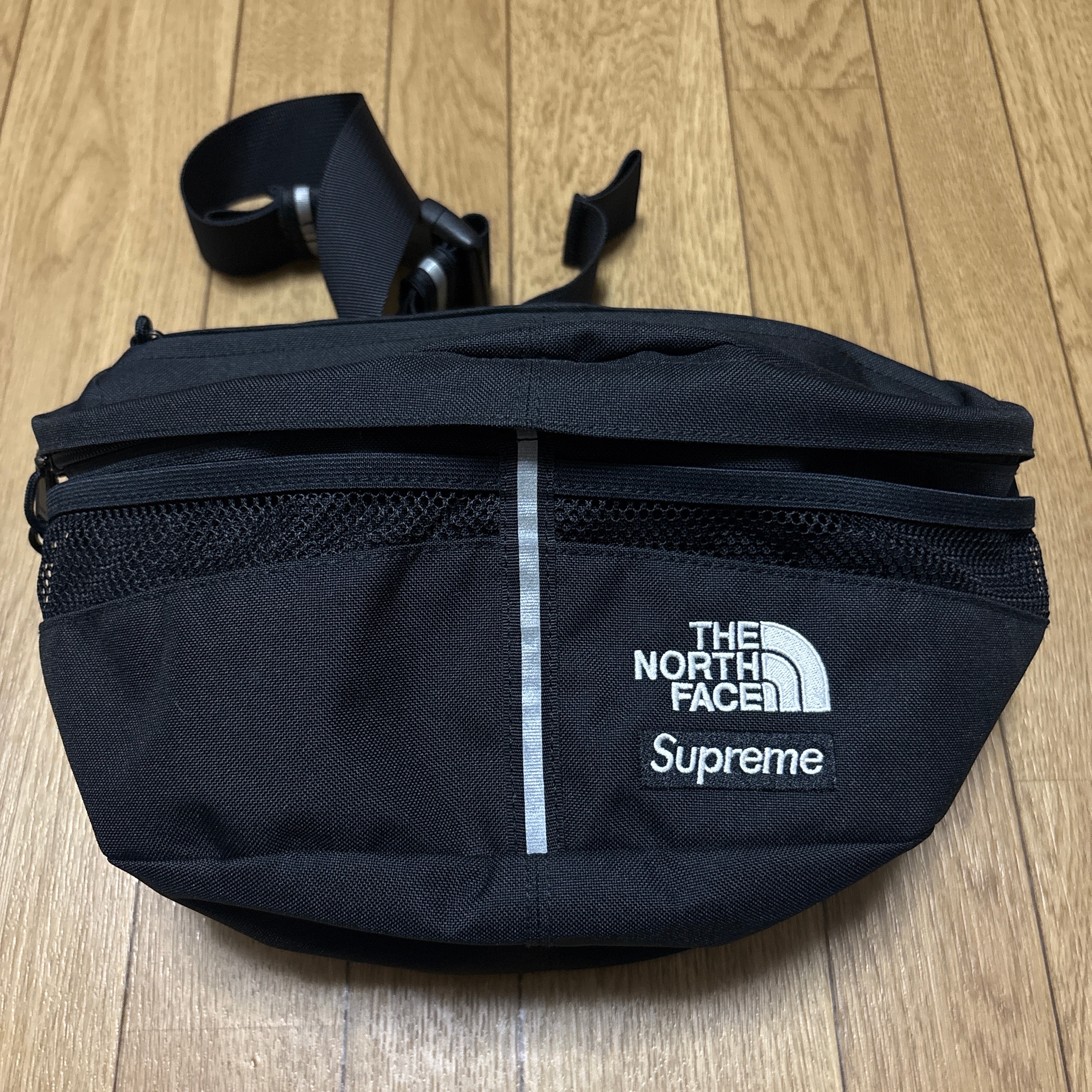 Supreme Leather Waist Bag 