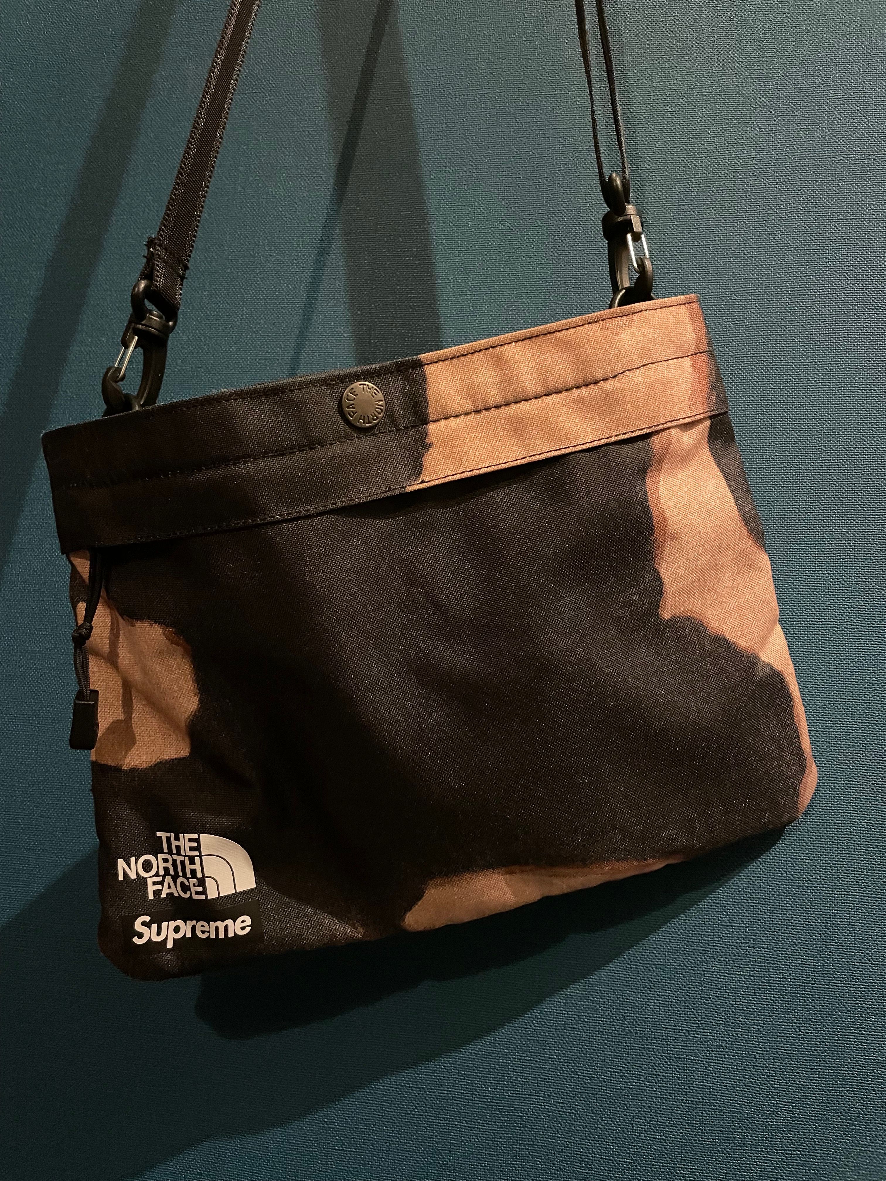 Supreme x The North Face Bleached Denim Print Shoulder Bag "Black"