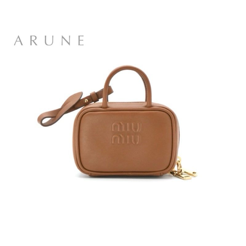 ミュウミュウ MIUMIU チャーム ブラウン ゴールド ボー レザー マイクロバッグ ポーチ ロゴ バッグチャーム