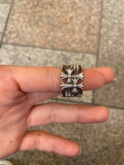 Chrome heart cemetery square rings