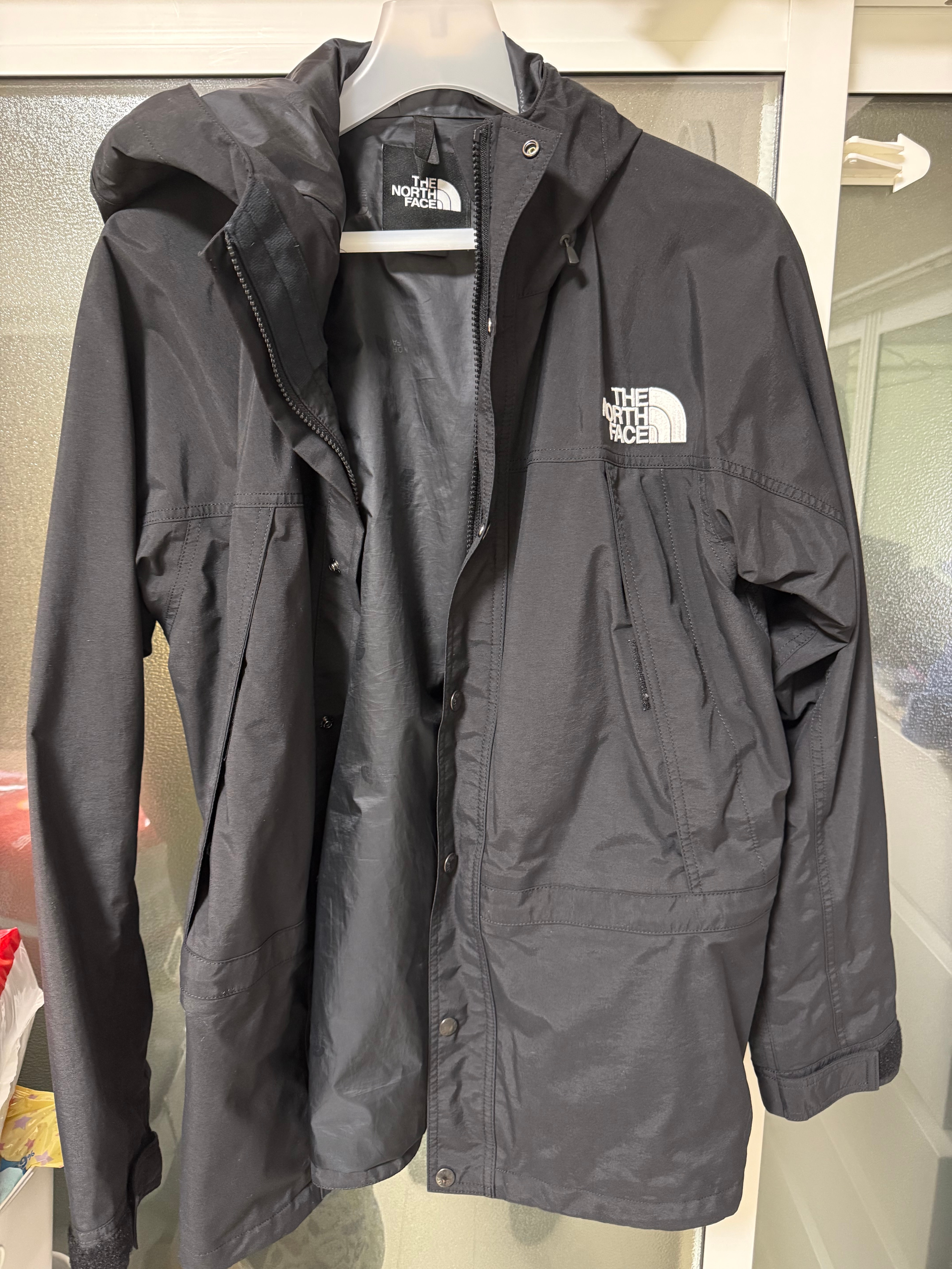 The North Face Mountain Light Jacket 