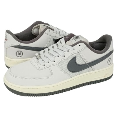 NIKE ナイキ 品番 IO8439-100 SB AIR FORCE 1 YUTO スニーカー US9.5=27.5cm 45211