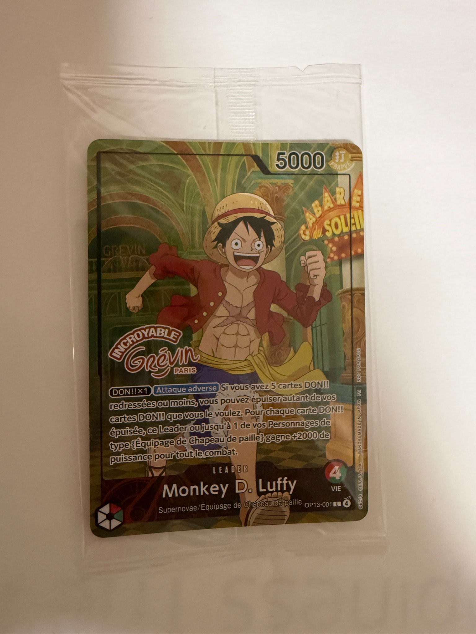 モンキー・D・ルフィ L [OP13-001]【フランス語版】(プロモーションカード「ONE PIECE × グレヴァン美術館」)