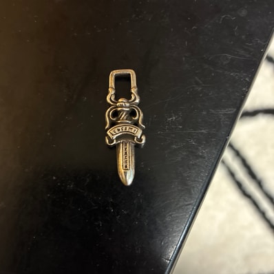 Chrome Hearts #5 Dagger Charm Zip 1 "Silver"