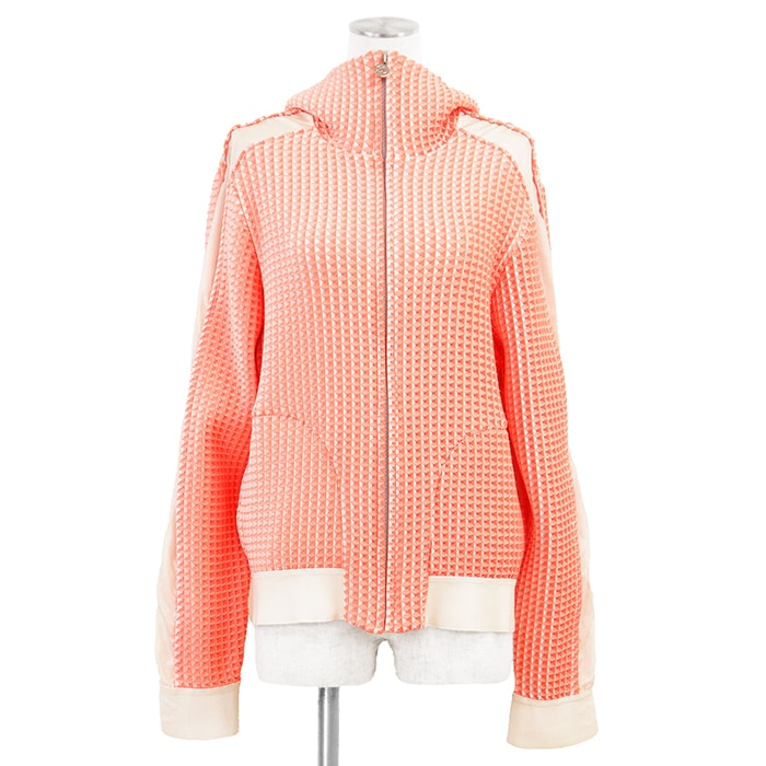 CHANEL シャネル ジップアップパーカー サイズ 36 レディース P55854 3Dワッフル エンボス加工 ロゴ COCOマーク ボタン ストレッチ 長袖 フーディ ブルゾン トップス ネオンオレンジ ホワイト 白 イタリア製 カール・ラガーフェルド期