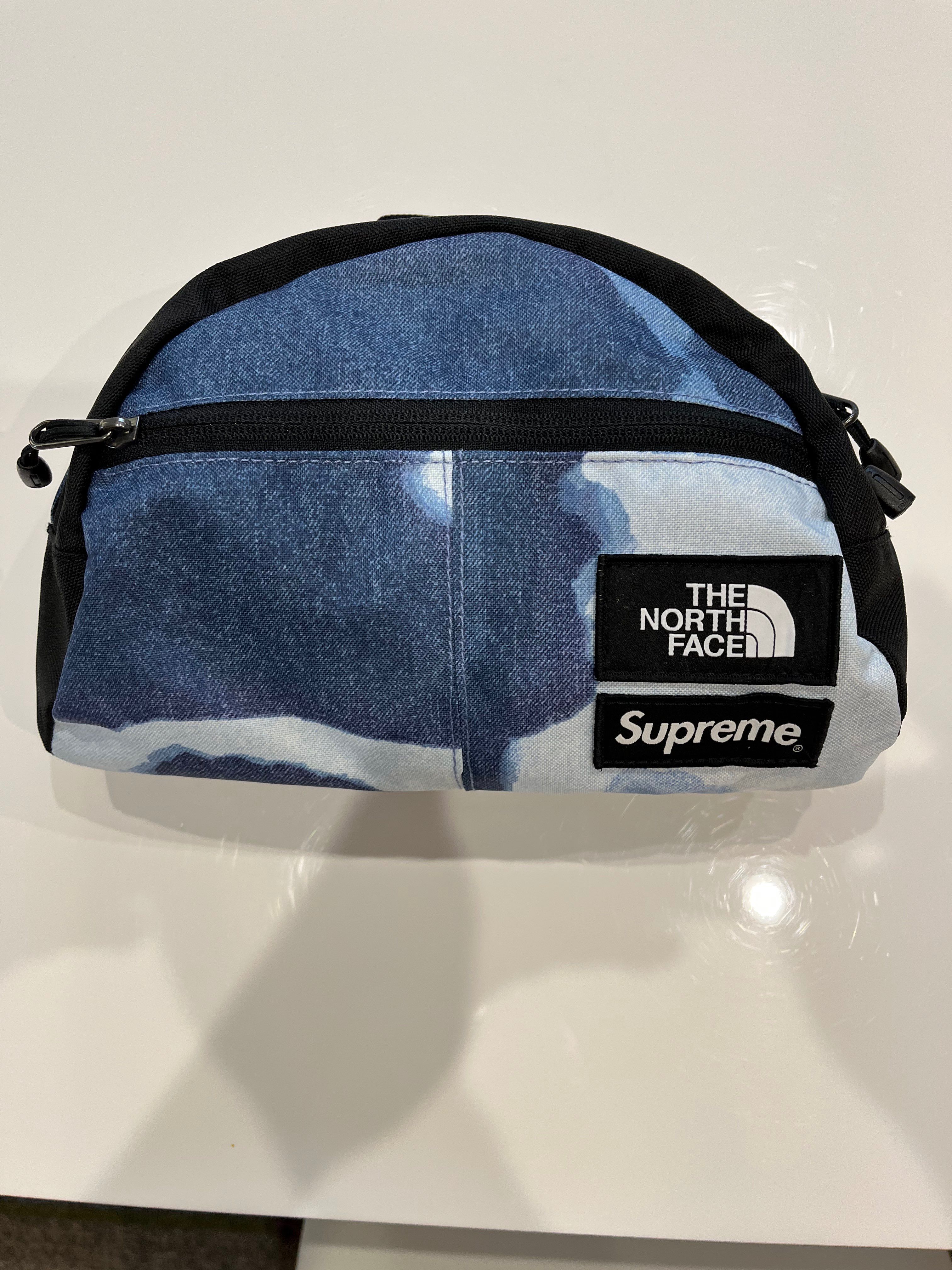 Supreme x The North Face Bleached Denim Print Roo II "Indigo"