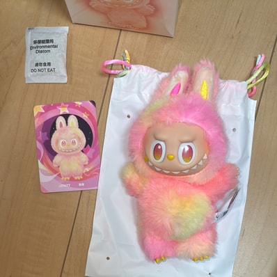 POP MART THE MONSTERS (LABUBU) Big into Energy Series Plush Pendant LOYALTY