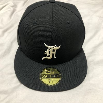 FEAR OF GOD ESSENTIALS New Era Fitted Cap (FW20) "Black"