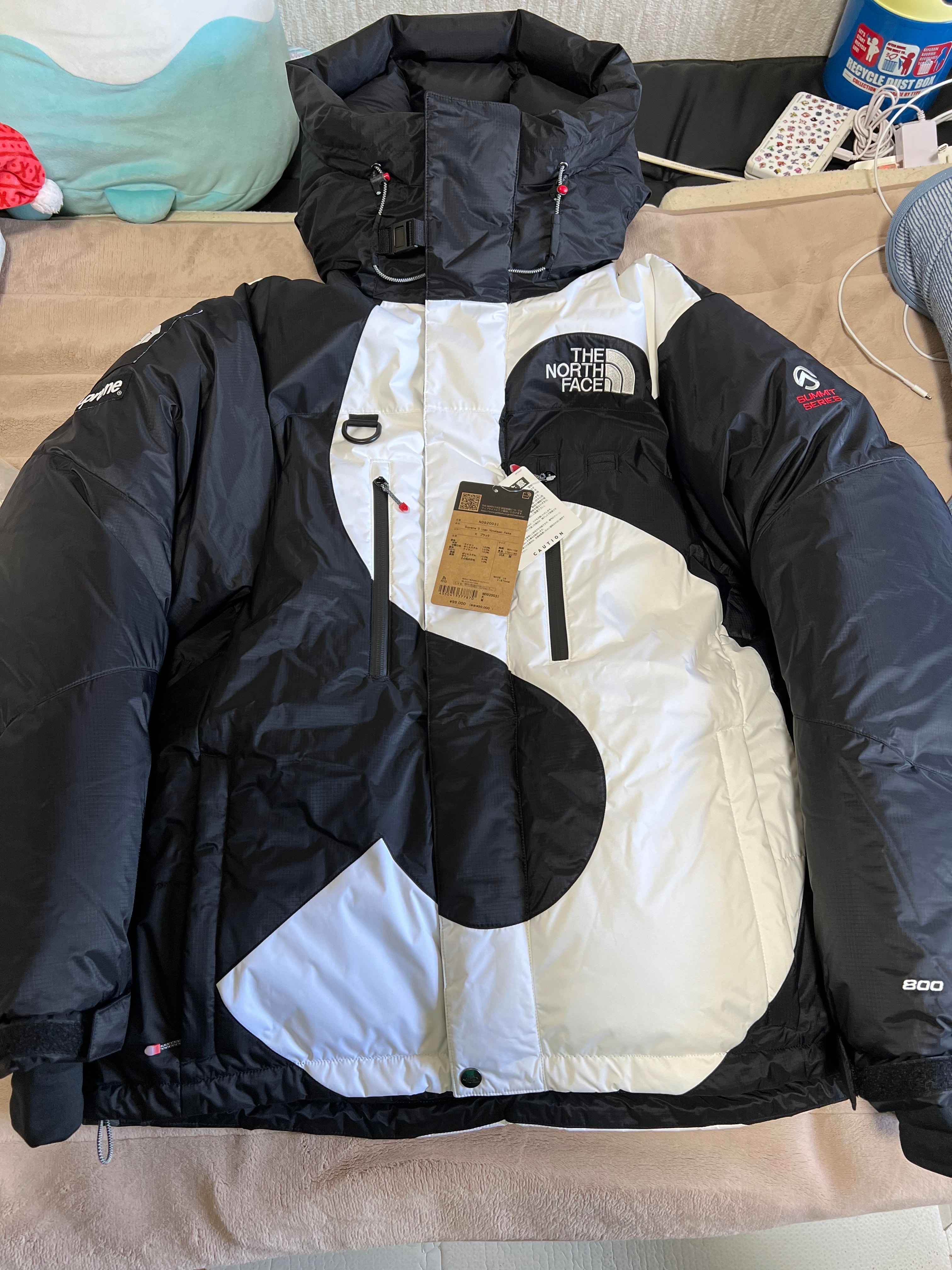 Supreme x The North Face Summit Series S Logo Himalayan Parka "Black"