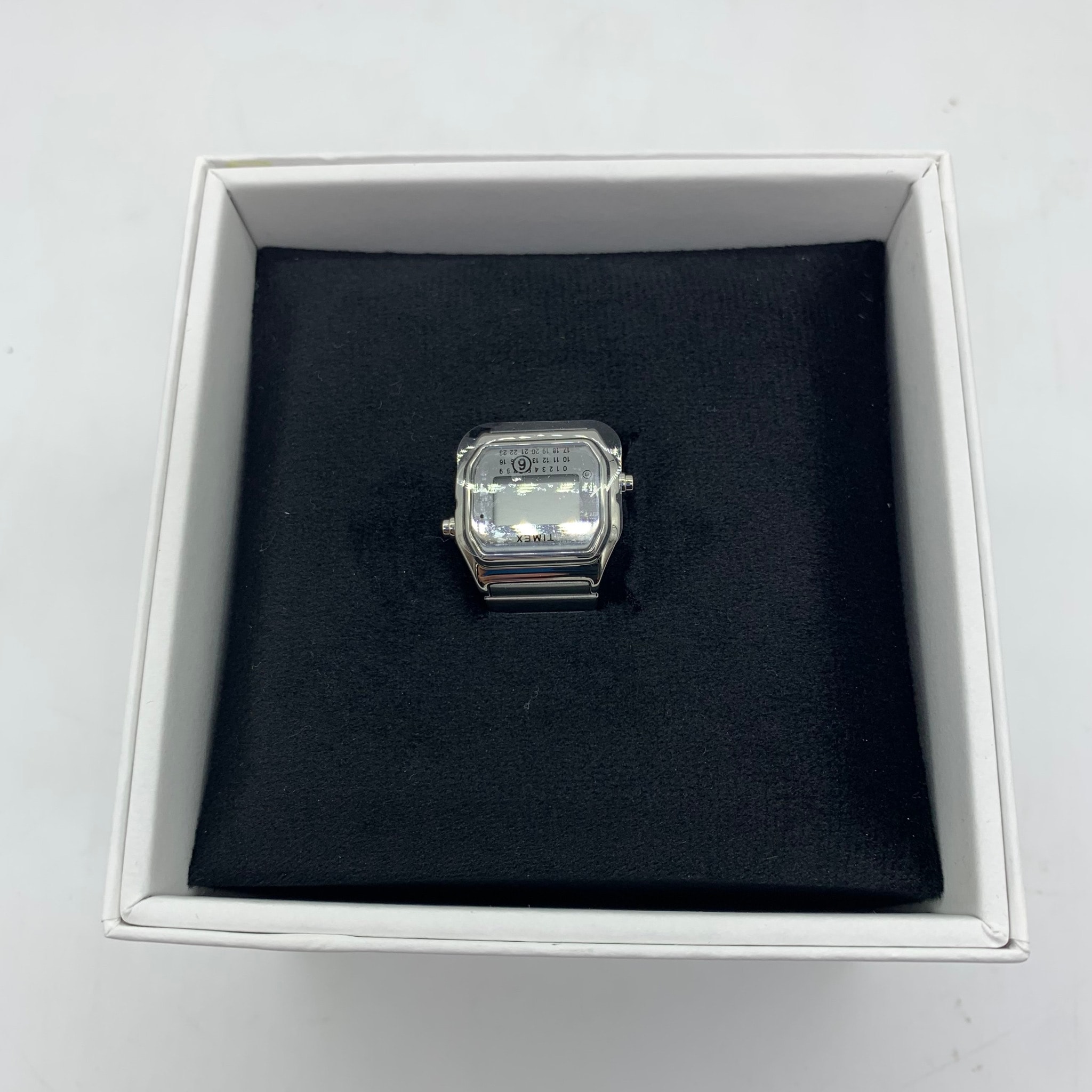 TIMEX x MM6 Maison Margiela T80 Ring Watch "Silver"