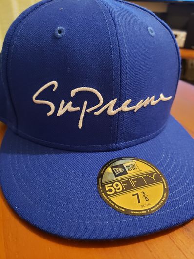 Supreme Classic Script New Era "Royal"