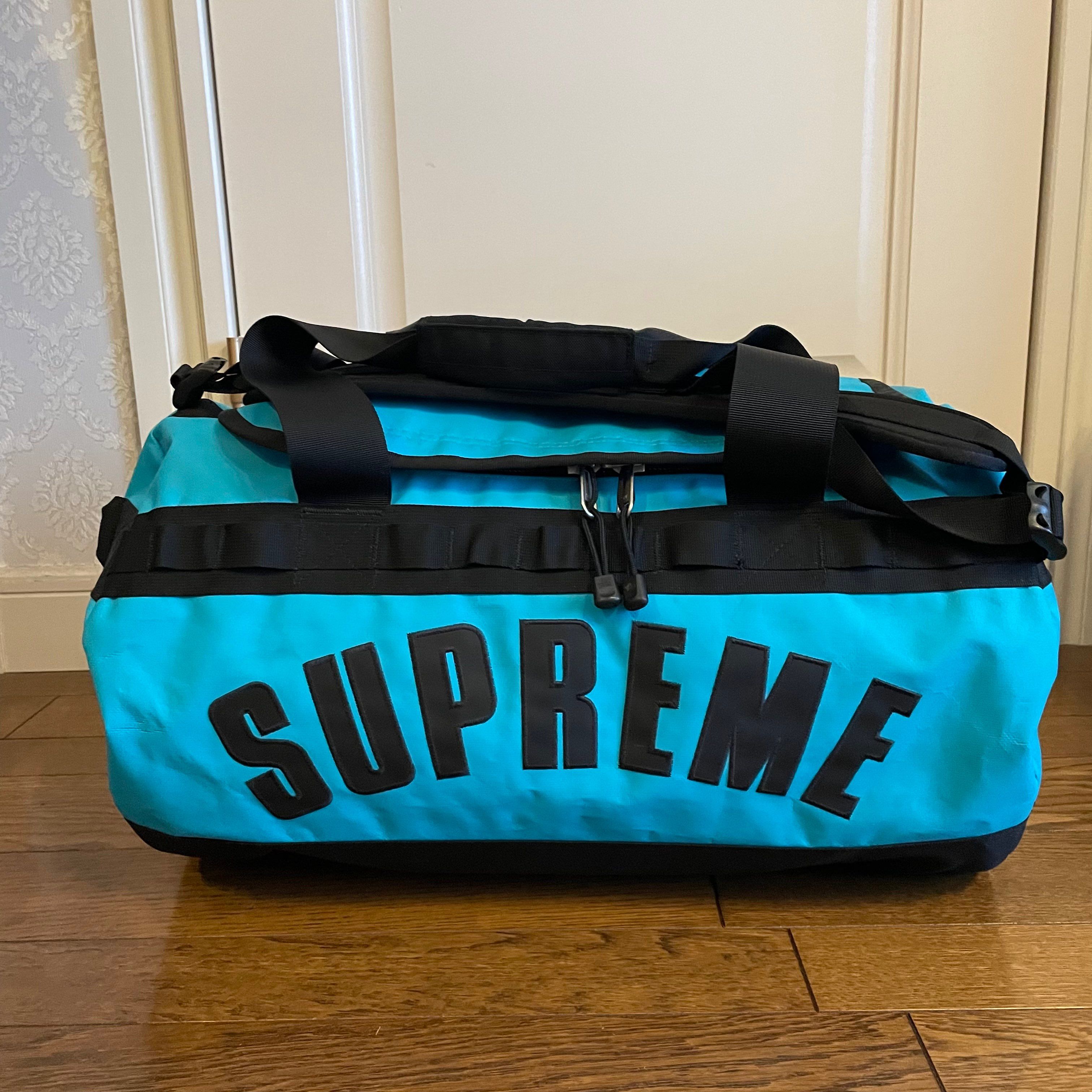 Supreme x The North Face Arc Logo Base Camp Duffle Bag "Blue"