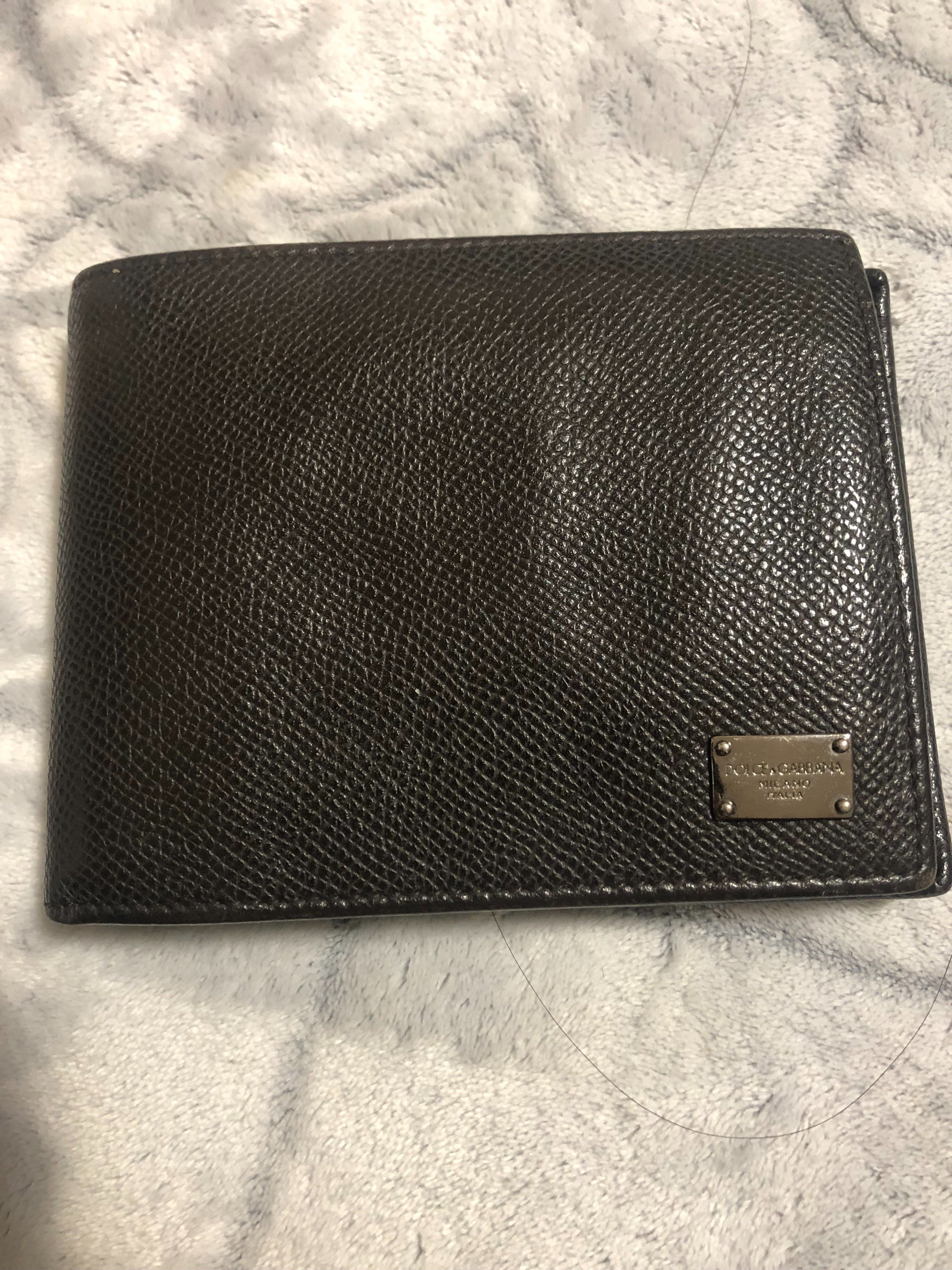 Dolce and Gabbana 折り財布