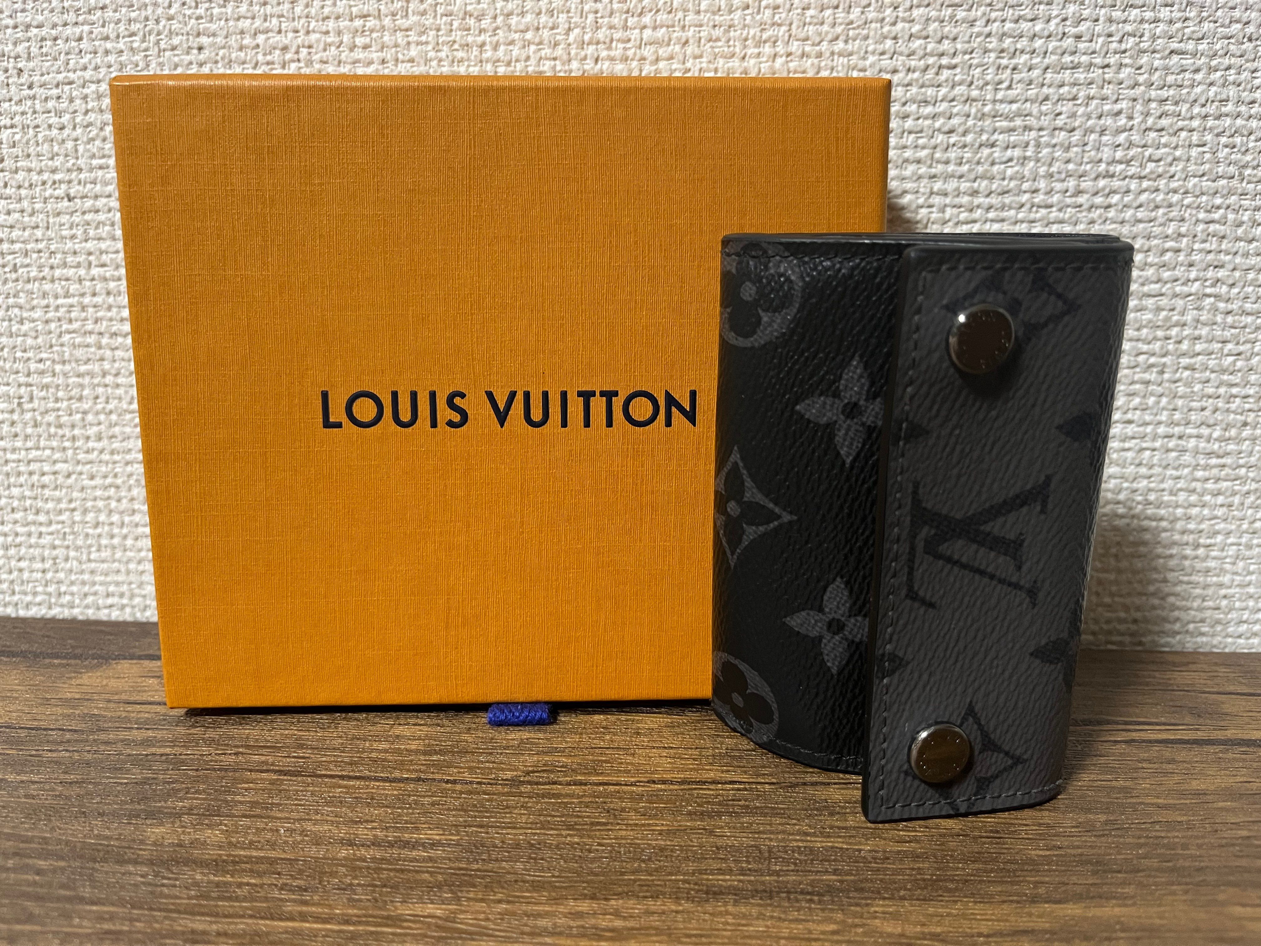 Louis Vuitton Discovery Compact Wallet Monogram Eclipse