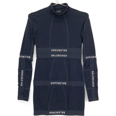 バレンシアガ 767077 Patched Brief Dress ブラック XS