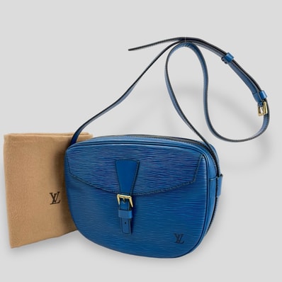 Louis Vuitton Epi Jeune Fille Toledo Blue Shoulder Bag Pochette M52155 ルイ ヴィトン エピ ジョヌフィーユ 2WAYポーチショルダー