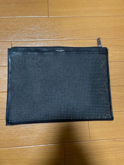 サンローラン クラッチバッグ スタッズ ブラック レザー