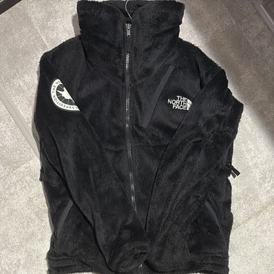 The North Face Antarctica Versa Loft Jacket "Black"