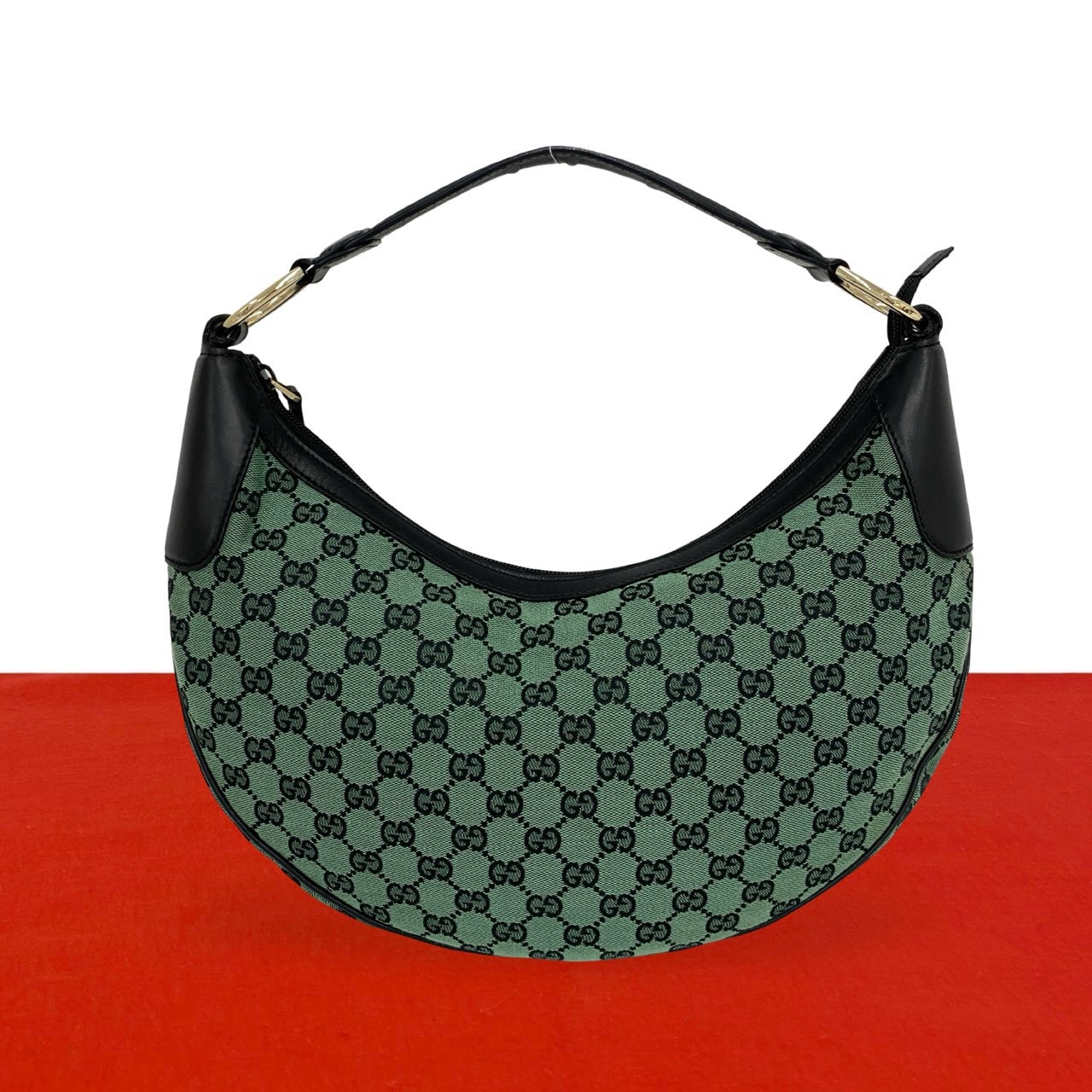GUCCI グッチ GG ロゴ 柄 キャンバス レザー ショルダーバッグ グリーン
23133