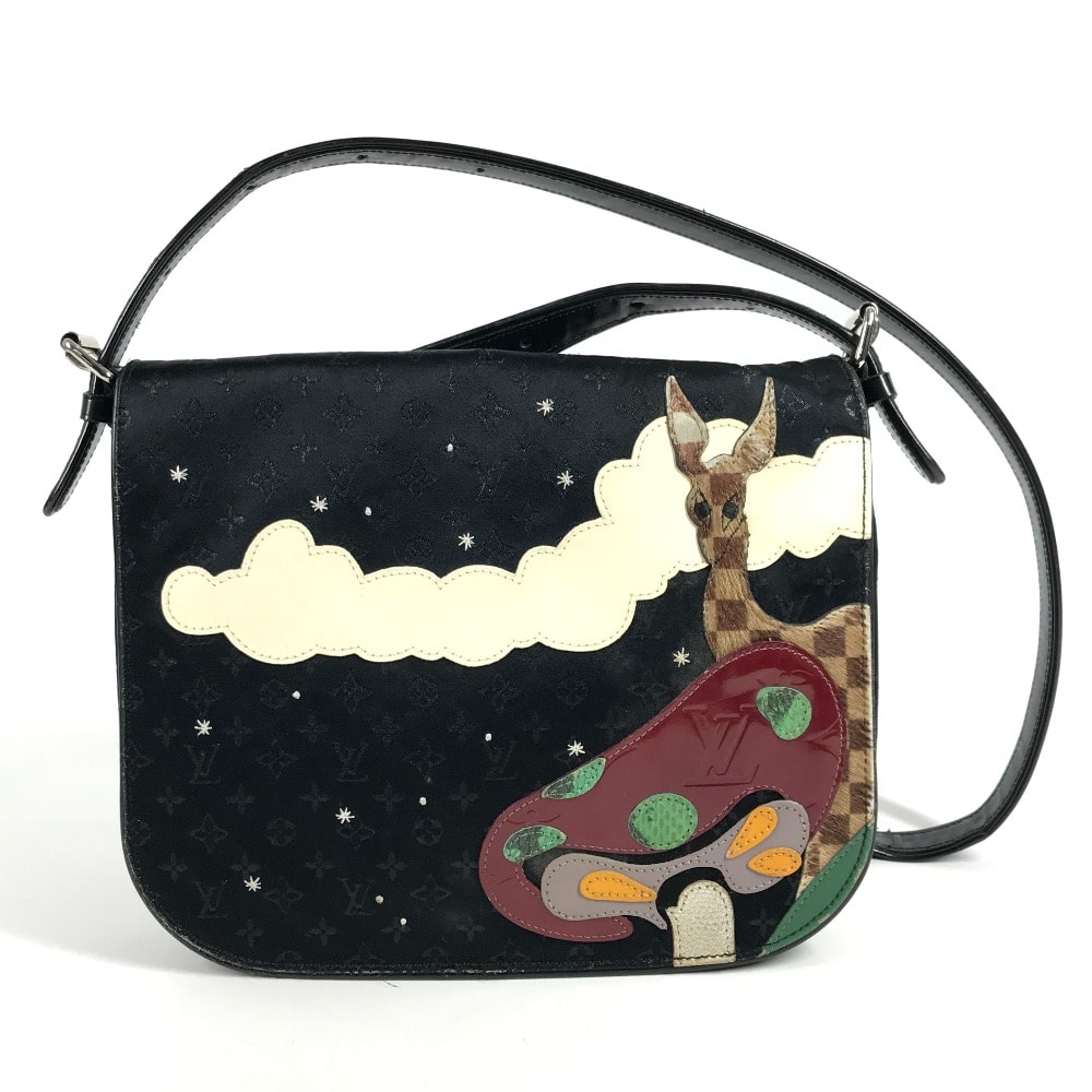 ルイヴィトン LOUIS VUITTON コント ドゥ フェ ミュゼット M92273 モノグラムサテン 斜め掛け フラップ カバン ポシェット ショルダーバッグ サテンキャンバス ブラック
