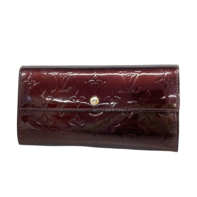 Louis Vuitton Sarah Wallet Monogram Vernis "Amarante"