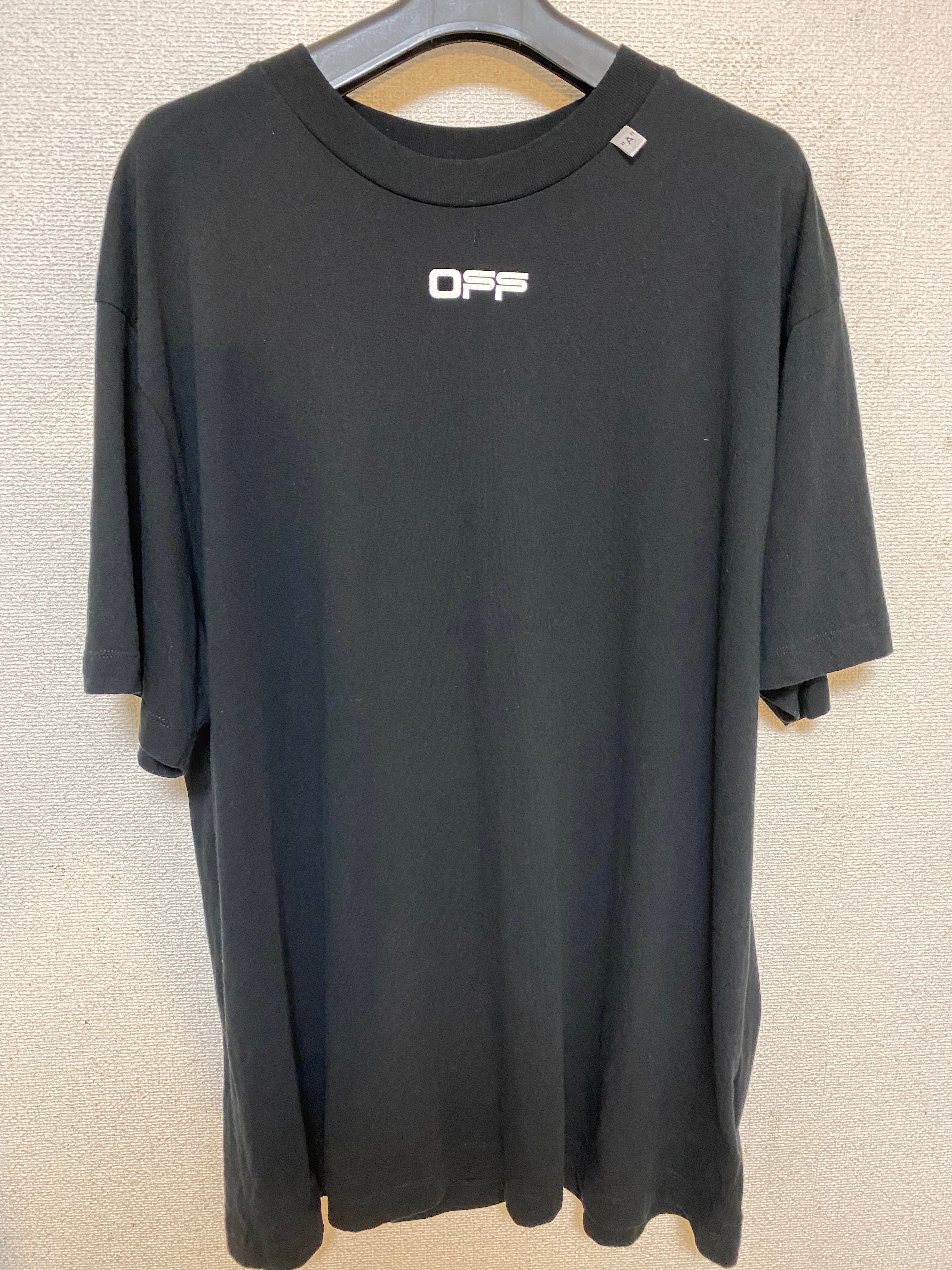 off-white オーバーサイズ Tシャツ