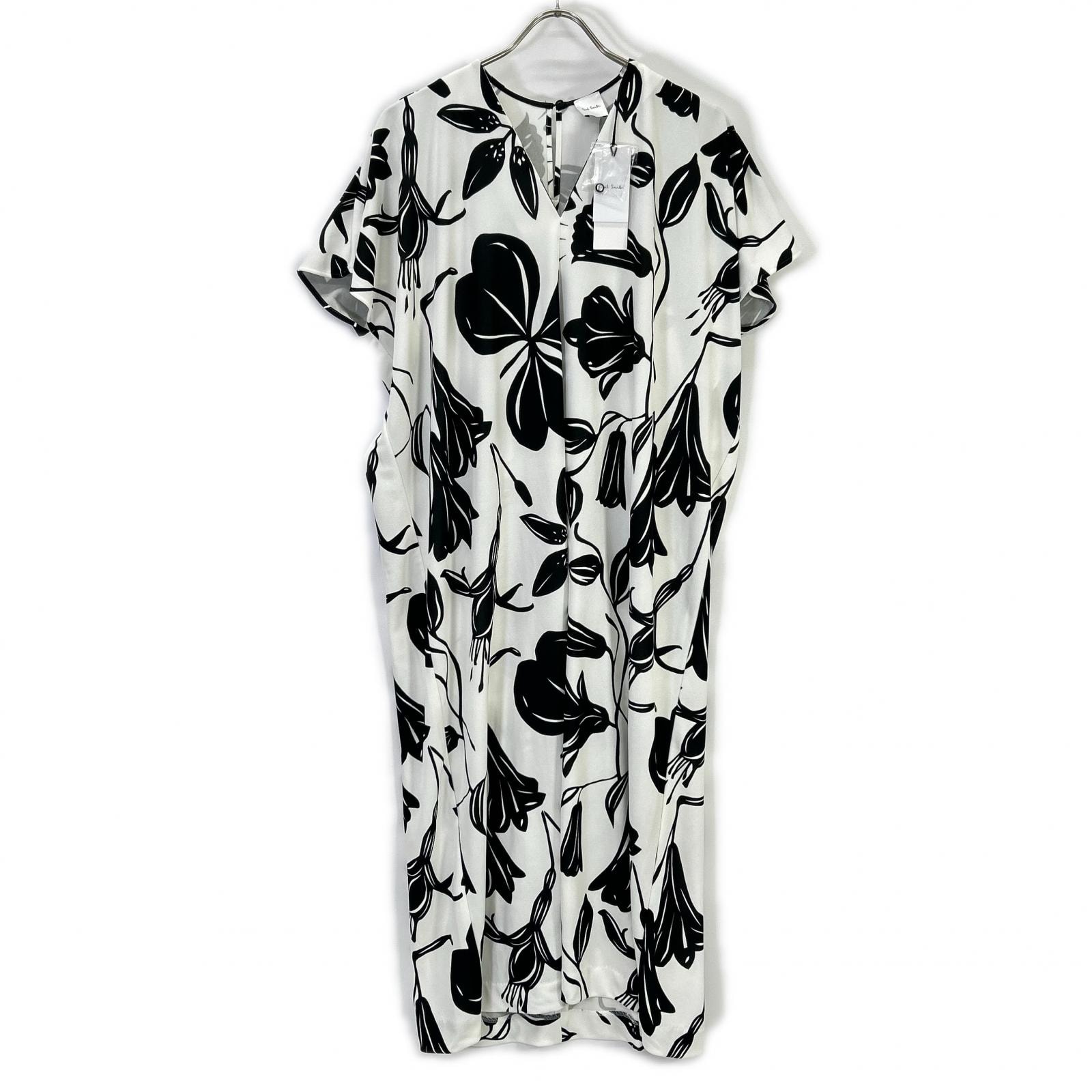 ポールスミス モノトーン Vネックone-piece XL