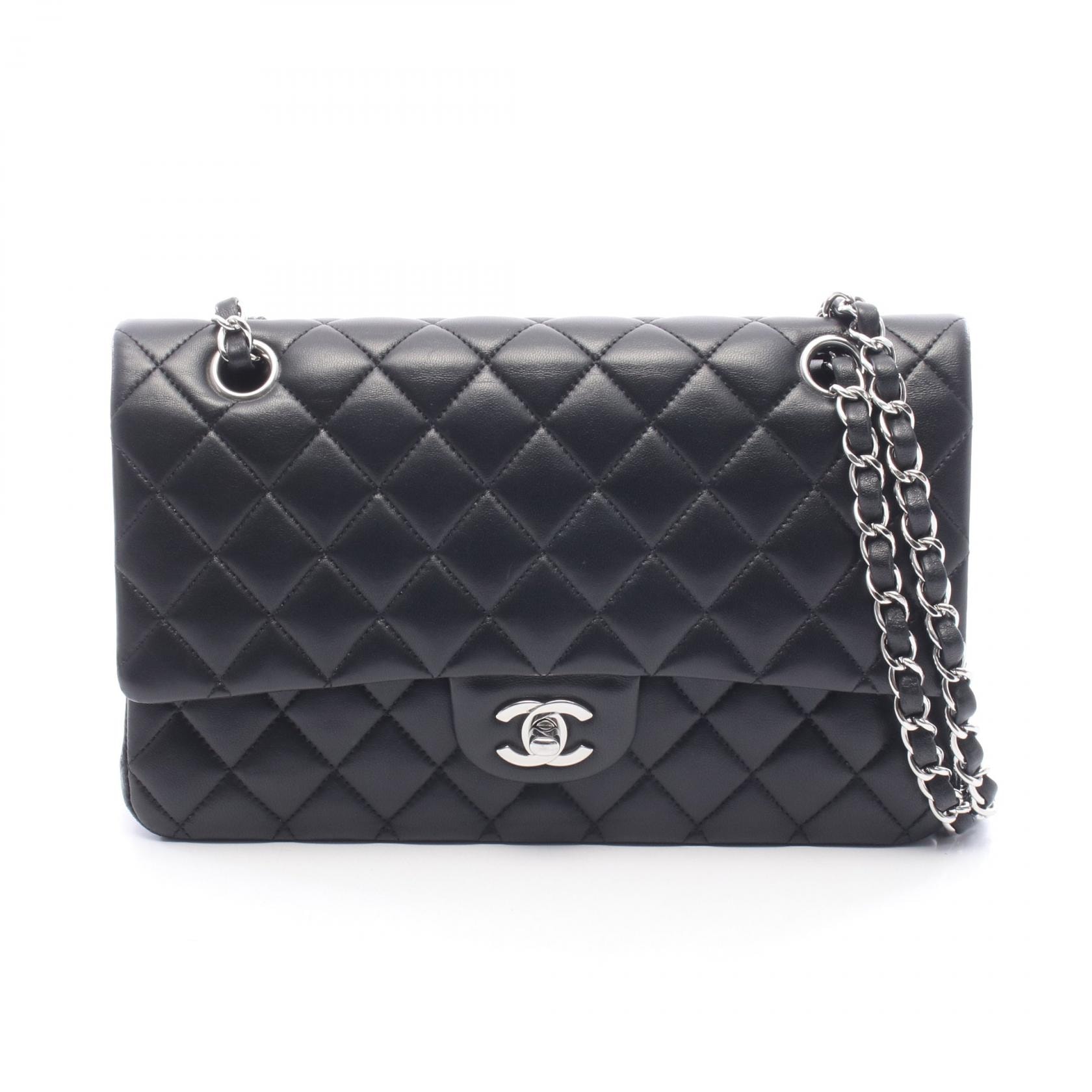 シャネル CHANEL マトラッセ Wフラップ ショルダーバッグ バッグ ラムスキン(羊革) レディース ブラック系 【中古】