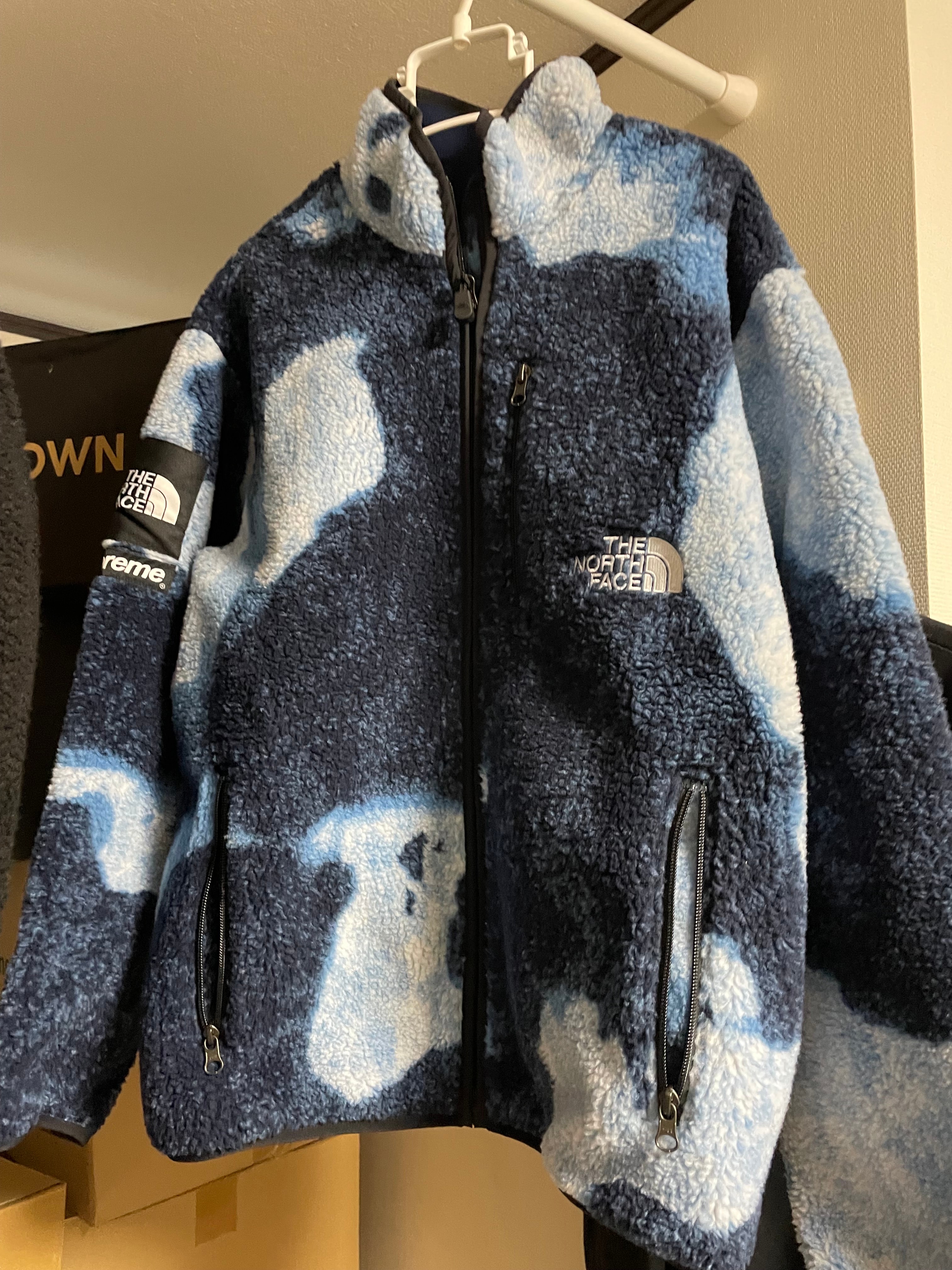 Supreme x The North Face Bleached Denim Print Fleece Jacket "Indigo"