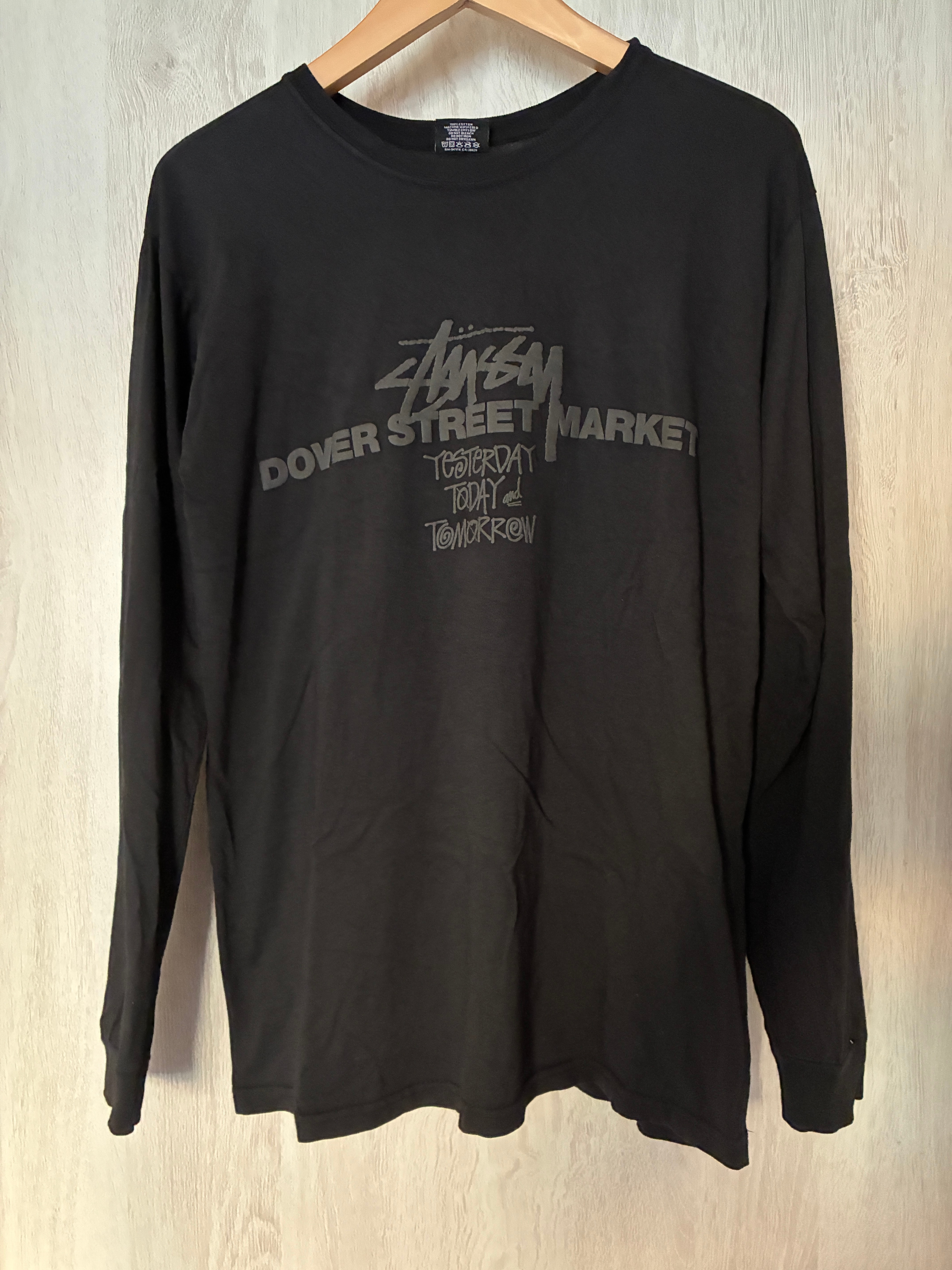 Stussy Dover Street Market 15周年コラボ長袖Tシャツ