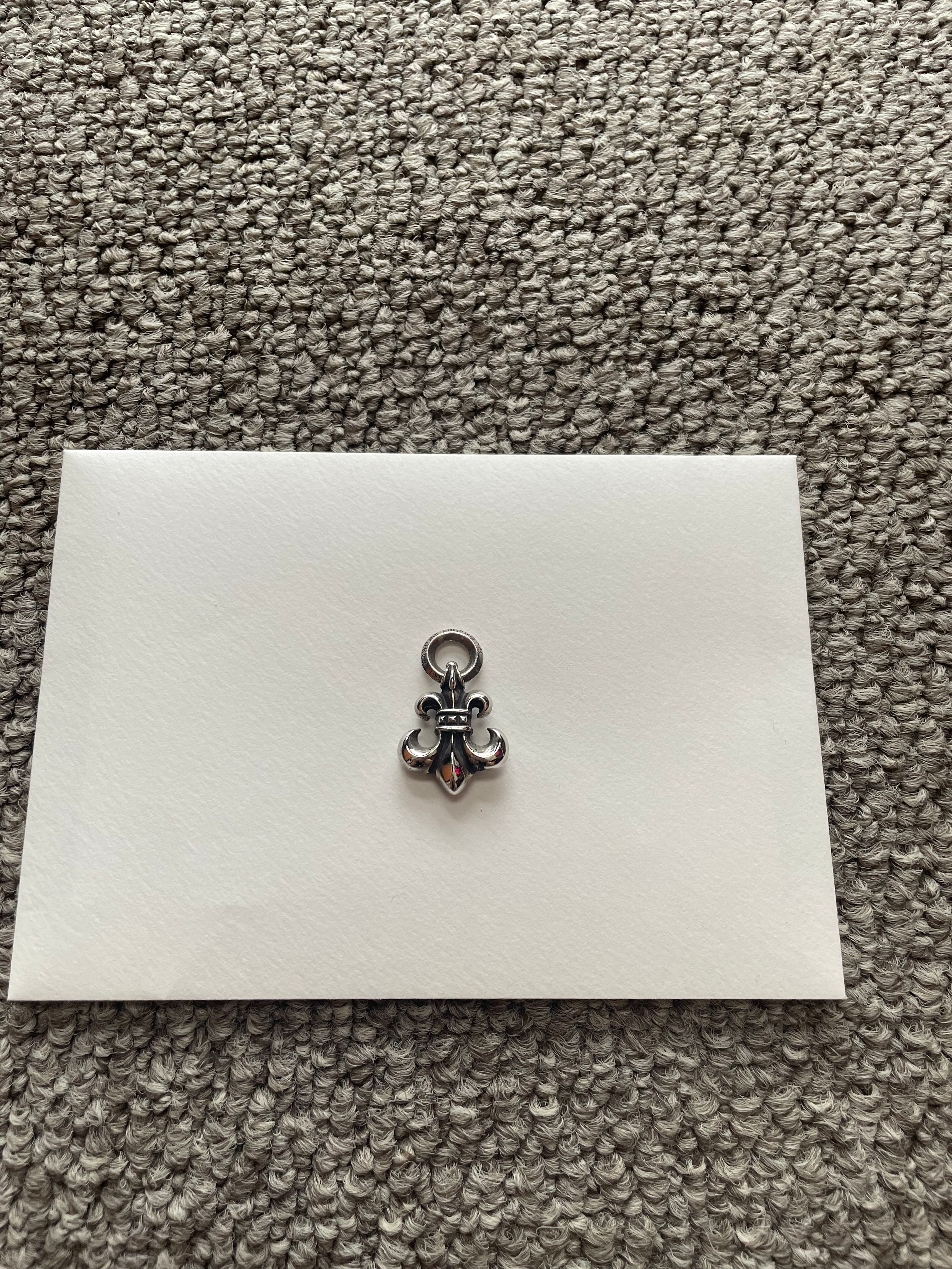 Chrome Hearts BS Fleur Charm "Silver"