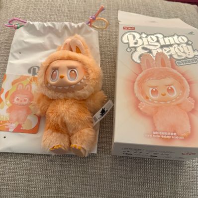 POP MART THE MONSTERS (LABUBU) Big into Energy Series Plush Pendant HAPPINESS