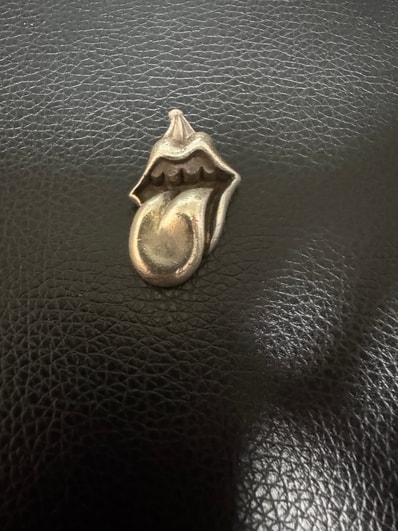 Chrome Hearts LIPS TONGUE CHARM "Silver"