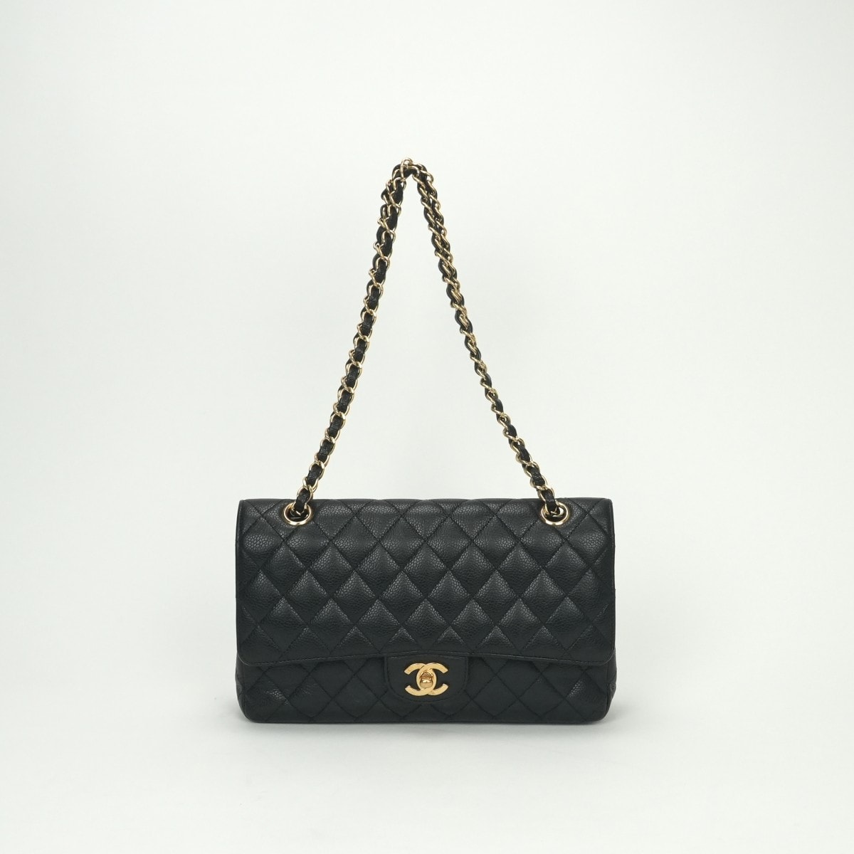 シャネル CHANEL マトラッセ25 マトラッセ 25 バッグ ショルダーバッグ キャビアスキン ブラック Black 黒 ゴールド金具 チェーンショルダーバッグ ココマーク ターンロック ダブルフラップ