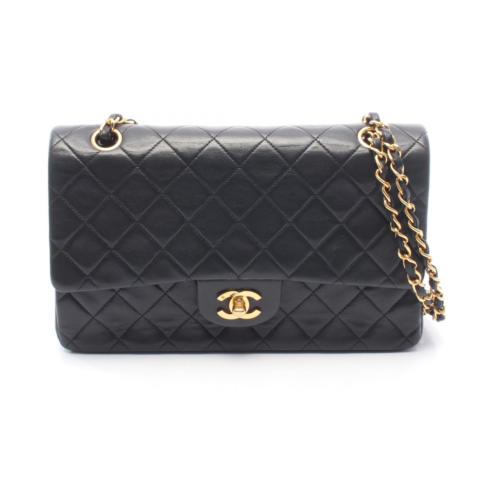 シャネル CHANEL マトラッセ Wフラップ ショルダーバッグ バッグ ラムスキン(羊革) レディース ブラック系 【中古】