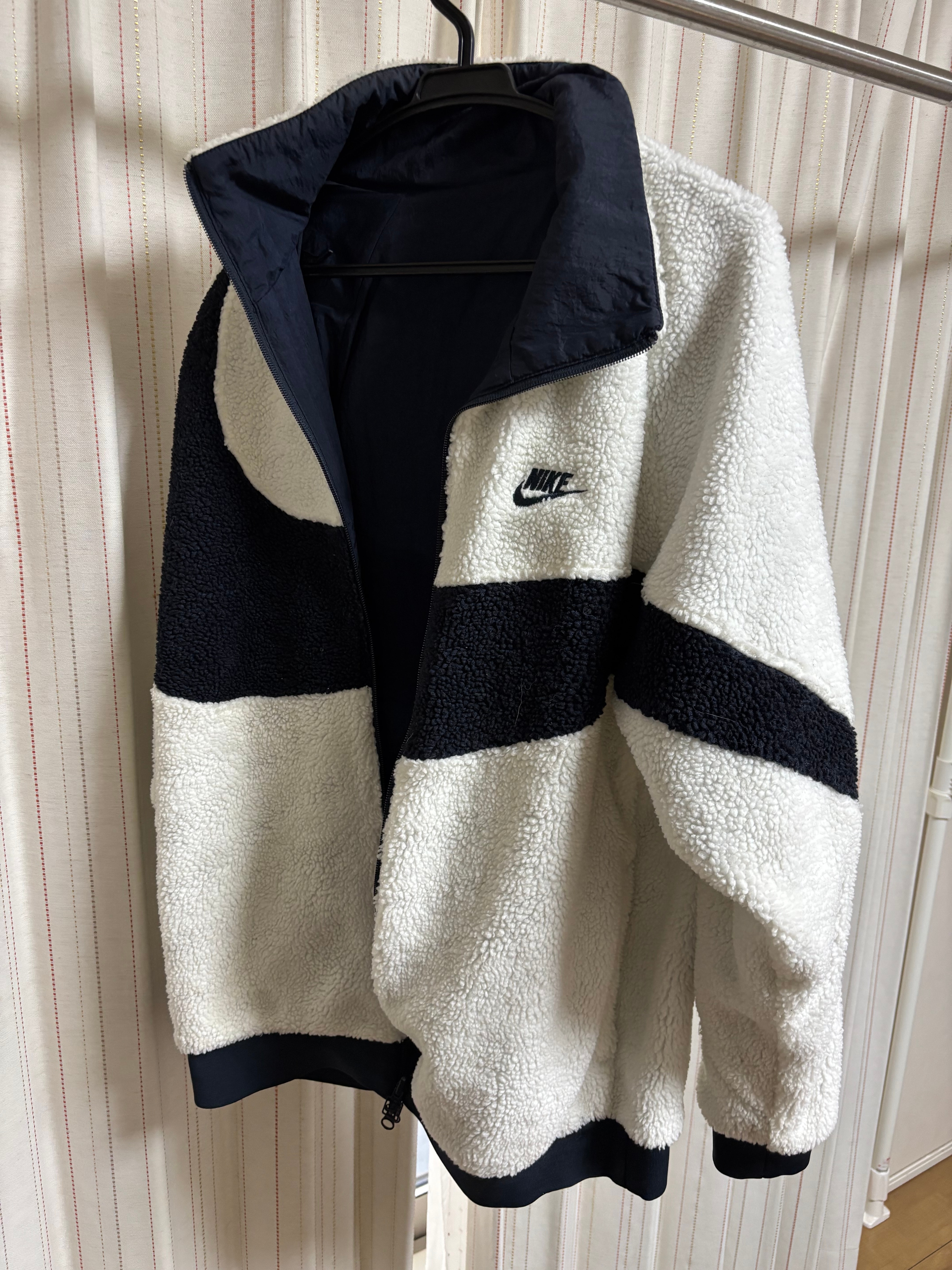 Nike Big Swoosh Reversible Boa Jacket "Sail/Dark Obsidian"