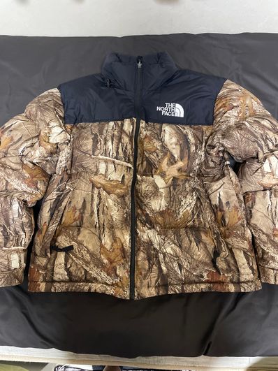 The North Face 1996 RETRO NUPTSE PACKABLE JACKET 海外版 "Leaves"