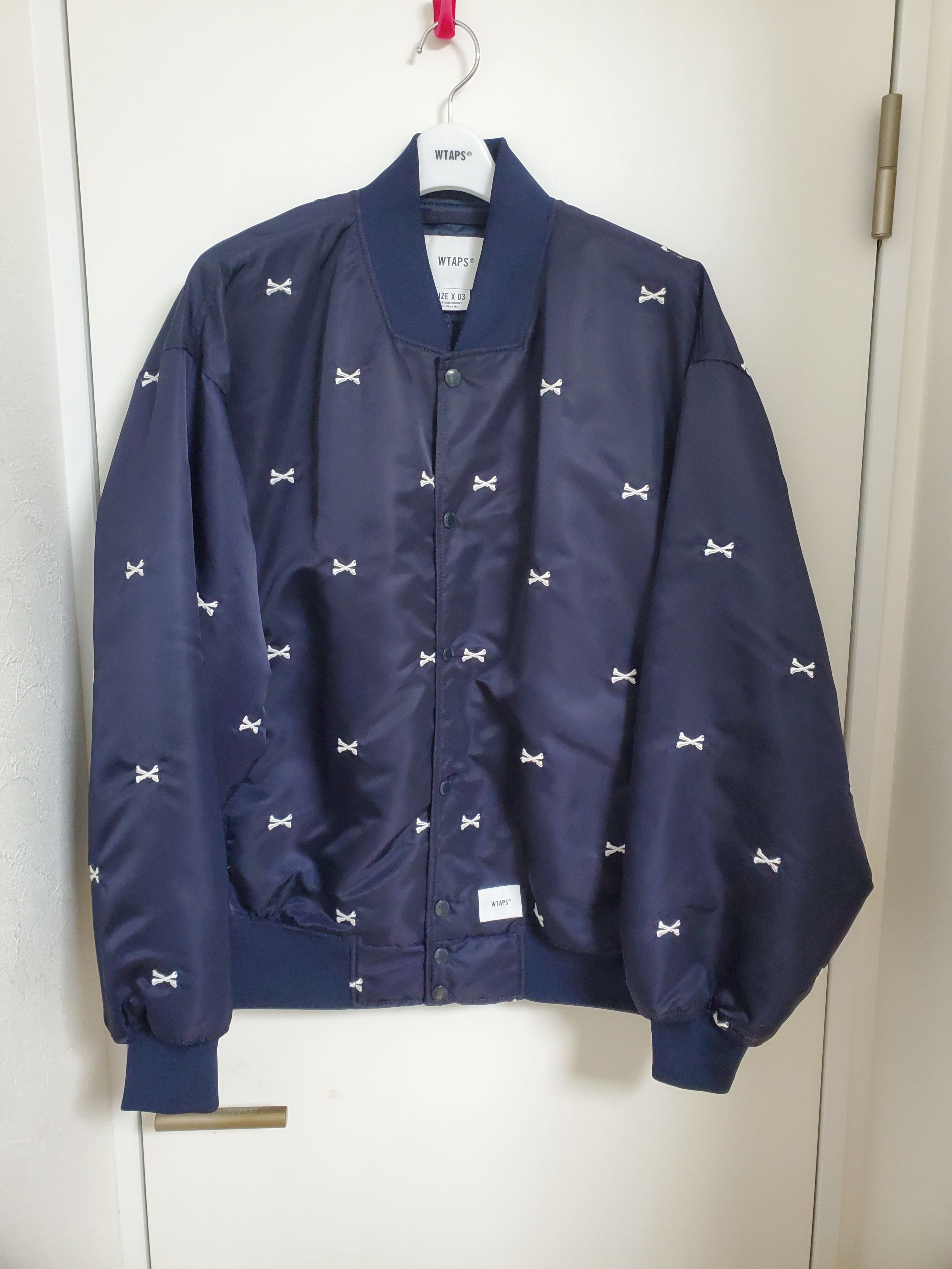 Wtaps TEAM / JACKET / NYLON. TWILL. TEXTILE "Navy"