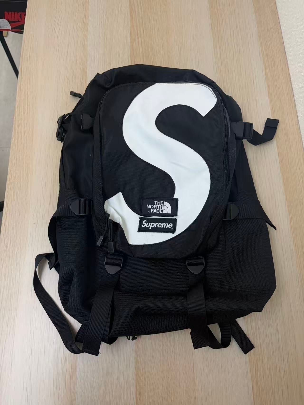 Supreme x The North Face S Logo Expedition Backpack "Black"