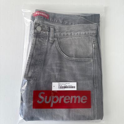 Supreme Distressed Loose Fit Selvedge Jean "Washed Grey" (25SS)