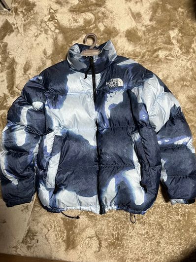 Supreme x The North Face Bleached Denim Print Nuptse Jacket "Indigo"