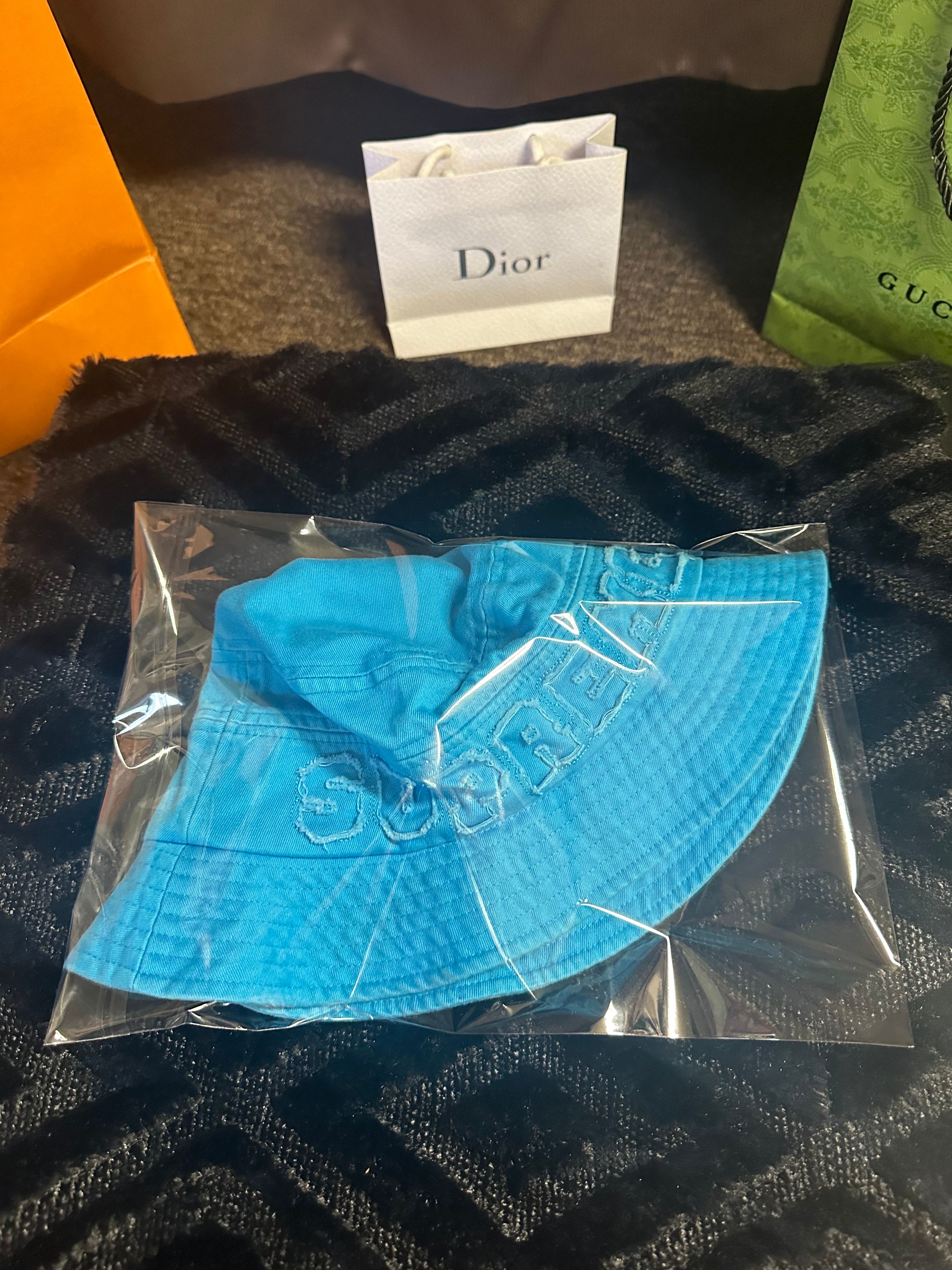 Supreme Cutout Crusher "Neon Blue"