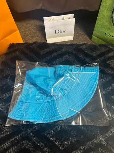 Supreme Cutout Crusher "Neon Blue"