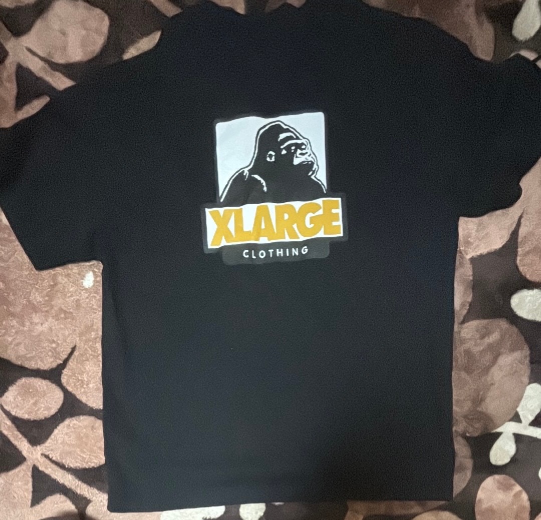 XLARGE FLOWER S/S TEE BLACK