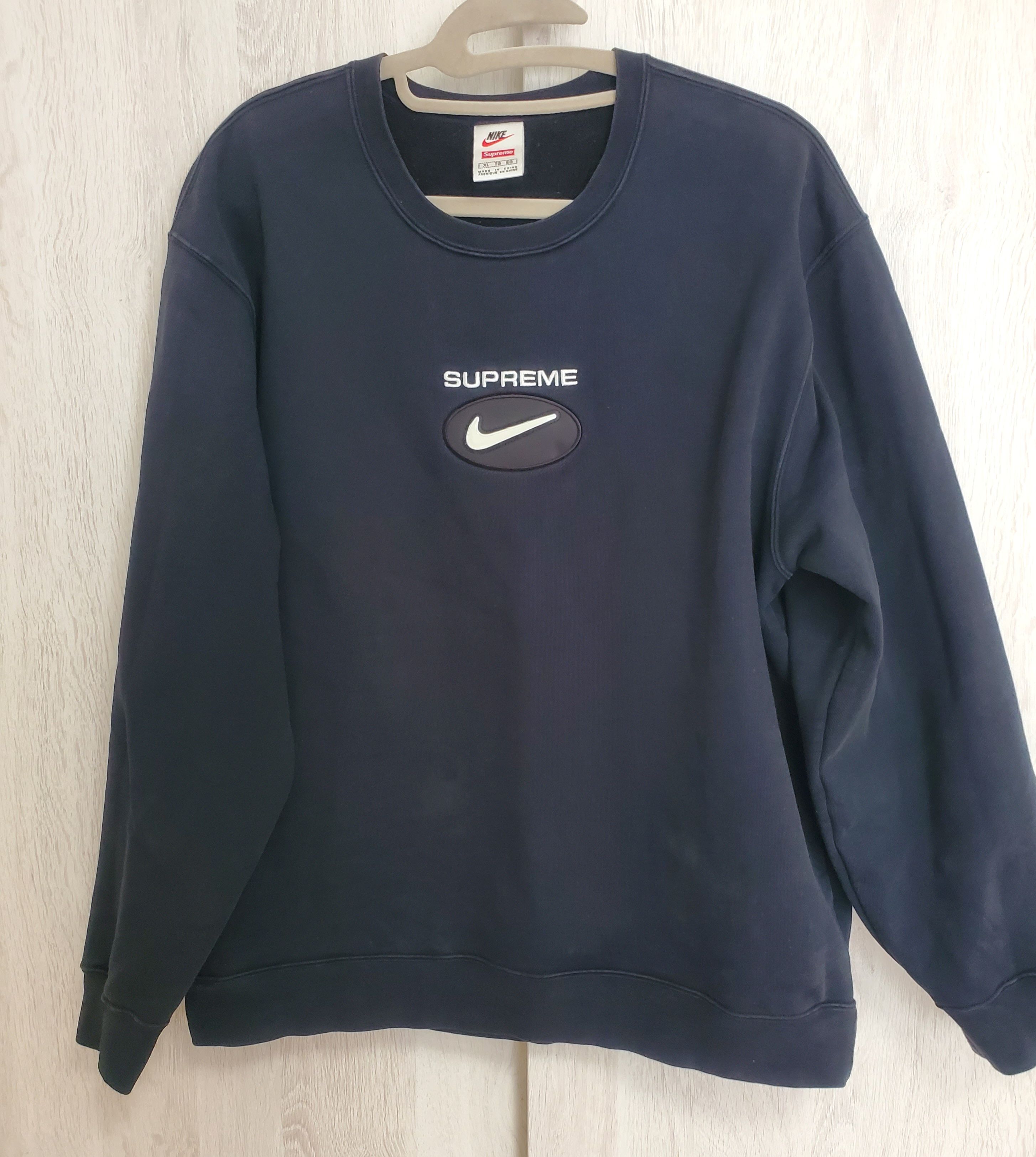 Supreme / Nike Jewel Crewneck "Black"